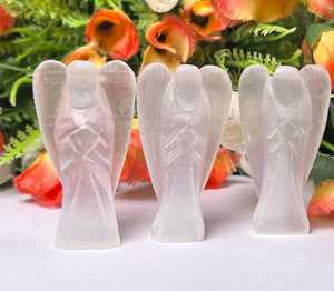 Figurine d'ange en pierre précieuse de sélénite naturelle de meilleure qualité pour l'alignement des chakras de guérison croissance spirituelle et décoration intérieure à vendre - Product Image 3