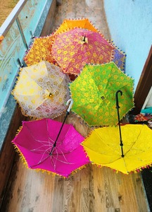 Toile de fond décorative multicolore pour parapluie et parasol pour décorations de plafond de mariage, fête, événement, décoration de temple suspendue - Product Image 3