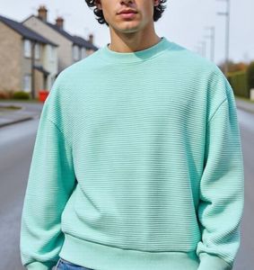 T-shirt imprimé pour homme avec logo personnalisé, col rond, manches courtes, haut de qualité supérieure, style streetwear, vêtements graphiques vintage pour homme - Product Image 4