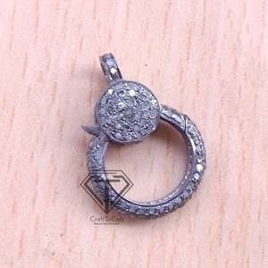 Pendentif breloque plaqué or 18 carats avec fermoir mousqueton pavé de diamants et zircon - Product Image 3