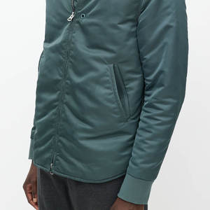 Chaquetas de Hombre de Color Sólido con el Mejor Diseño, Chaquetas Bomber Personalizadas para Exteriores, Chaqueta Bomber de Tela de Lona para Hombre a Precio de Mayoreo - Product Image 6