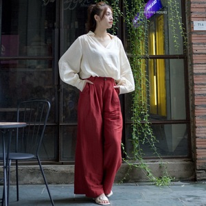 Vente en gros de pantalons décontractés taille moyenne pour femmes rouge foncé en lin et soie jambes larges devant plat respirant écologique poches à séchage rapide - Product Image 2