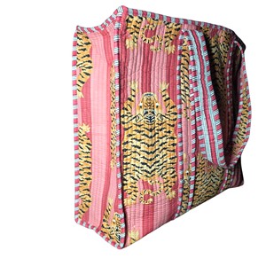 Handmade Pink Striped 100% Cotton Eco-Friendly Quilted <b>Tote</b> Bag Large with Zipper - Product Image 2
