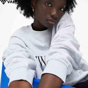 Sudaderas de mujer Diseñe su propio logotipo Sudaderas de mujer personalizadas Según su artículo según su marca. - Product Image 4