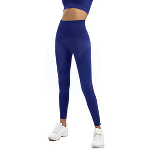 Conjunto de yoga para mujer con logotipo personalizado Ropa deportiva transpirable de secado rápido Diseño de talla grande ligero y sin costuras - Product Image 6