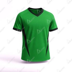Maillot de football pour homme, tout nouveau design, durable, respirant, confortable, pour l'entraînement et les matchs, fabriqué au Pakistan. - Product Image 2