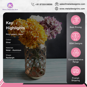 Vajilla de uso de decoración del hogar, florero de aluminio dorado con diseño de corte de anillo chapado en oro de fabricante indio - Product Image 2