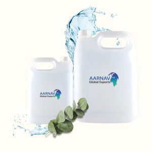 Hydrolat d'eucalyptus pur à 100 % de qualité supérieure, distillé à la vapeur, fournisseur OEM/ODM d'Inde - Product Image 1