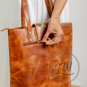 Sacs fourre-tout en cuir véritable fabriqués à la main en cuir marron pour les femmes tendance de la mode 2024 - Product Image 4