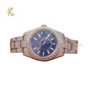 Reloj de diamantes de moissanita de primera calidad para hombre, construido con materiales superiores, estilo audaz y un aspecto clásico para un atractivo de lujo duradero - Product Image 6