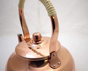 Bouilloire en cuivre pur GANRAKU Shinkodo 1,7 L, lot de 2, facile à nettoyer, fabriquée au Japon, coffret cadeau Garson Water, tradition japonaise - Product Image 5