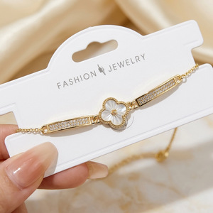 Bracciale a Quadrifoglio Placcato Oro 18K per Donne, in Rame con Zirconia Cubica, Catena Regolabile, Gioiello alla Moda, Idea Regalo - Product Image 2