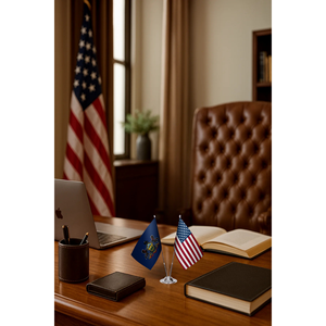 Ensemble de drapeaux de bureau pour la Pennsylvanie et les États-Unis avec impression numérique et matériau en aluminium - Product Image 3