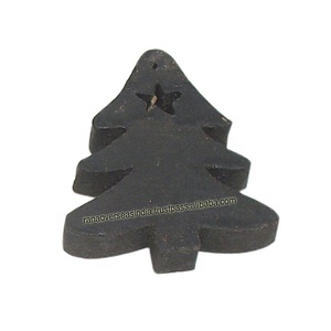 Arbre de noël suspendu au mur en couleur noire en bois pour chambre à coucher, ferme, maison, chalet, décor de bureau à domicile - Product Image 1