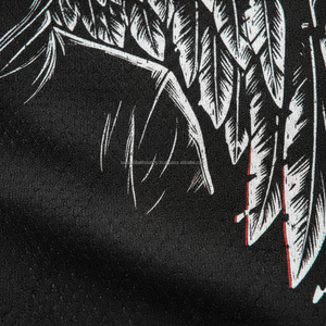 กางเกงขาสั้นลายกราฟิกผู้ชาย ระบายอากาศได้ดี OEM ลายศิลปะสีดำ สไตล์สตรีทแวร์ฤดูร้อน - Product Image 5