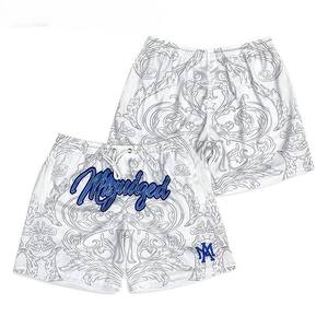 กางเกงขาสั้นบาสเก็ตบอลสำหรับผู้ชายแบบปรับแต่งได้เอวยางยืดดีไซน์แบบซับลิเมชันสไตล์สปอร์ตตาข่ายถักแบบสตรีท - Product Image 1