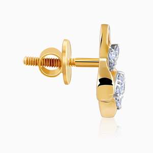 Pendientes de Diamantes Radiant Gold Bellflower Rhapsody Hechos con Inspiración Floral y Adornos de Diamantes - Product Image 1