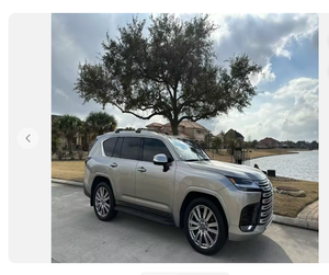 Auto Usado LX600 UltraLuxury 2022 con Motor V6 Turboalimentado de 3.4L, Garantía de 3 Años, Autonomía NEDC de 601-700 km, Batería de 90-110 kWh en Venta - Product Image 3