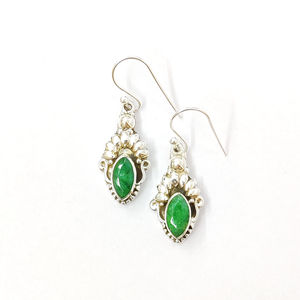 4.3 Grams <b>Emerald</b> Agate <b>Drop</b> <b>Earrings</b> Fashionable and Elegant Accessory - Product Image 1