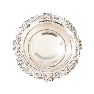 ชามใบตกแต่งโลหะเคลือบทองชามเสิร์ฟถั่วอลูมิเนียมสำหรับรับประทานอาหารในร้านอาหารจานโลหะแบบทันสมัย - Product Image 5