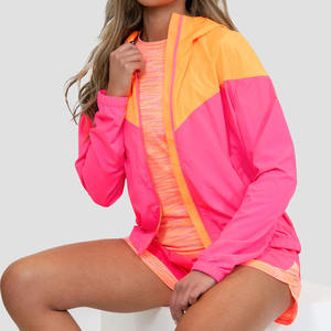 Ensemble de deux pièces avec logo personnalisé OEM Veste et short en nylon imperméable Survêtement vierge Ensembles courts coupe-vent pour femmes 2026 - Product Image 4