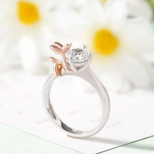 Bague de mode Jeulia Hug Me en argent sterling à coupe ronde avec motif chien ballon - Product Image 5