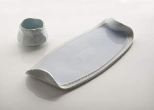 Plateau de service rond en céramique parfait pour les fêtes de festival avec une grande quantité de nourriture et un affichage élégant - Product Image 3