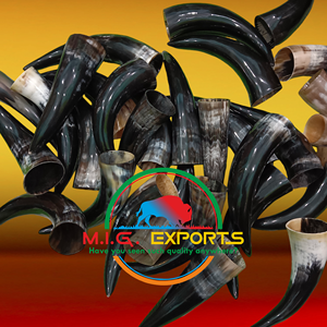 Cuerno para Beber, Cuerno para Chupitos con Soporte de Madera, 3 Cuernos para Chupitos, 100% Auténtico, a Prueba de Olores, Apto para Alimentos, para Fiestas en Casa - Product Image 5