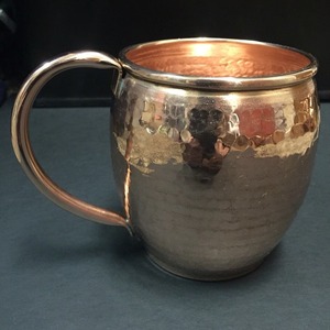 Tasses en cuivre de qualité supérieure parfaites pour servir des cocktails authentiques et des tisanes pour chaque cuisine - Product Image 4