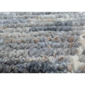 พรมปูพื้นขนาดใหญ่ทำมือจากปอกระเจาและป่าน รุ่น PKJT-55 สีเทาและสีดำ ลายทางเรขาคณิต ทอแบบเรียบ รูปทรงสี่เหลี่ยมผืนผ้า ทำด้วยมือ - Product Image 3