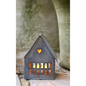 Maison de Noël en fer galvanisé finition noire, idéale pour la décoration de Noël à la maison, en famille, pour les fêtes et les festivals - Product Image 6