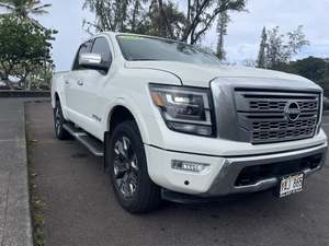 Nissan Titan Platinum Reserve Crew Cab 4WD 2024 d'occasion - Product Image 3
