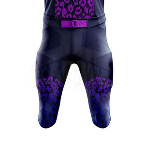 Maillot de football américain personnalisé, durable, respirant, séchage rapide, 100 % polyester, manches courtes, design élégant, option grandes tailles - Product Image 4