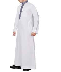 Vêtements islamiques à manches longues pour hommes, thobe jubba, nouvelle arrivée, confortable, jubba pour hommes, couleur brillante avec poche avant, vente chaude - Product Image 3