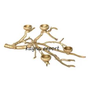 Candelabro Moderno de Diseño Elegante, Hecho a Mano, de Metal Fundido, con Diseño de Rama Chapada en Oro, Decoración para el Hogar - Product Image 1