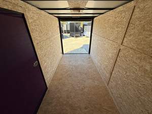 Remorques de transport 2025 Nouveau design Rock Solid Cargo 8.5x16 10k Remorque fermée pour entrepreneurs 200kg Charge utile maximale - Product Image 6