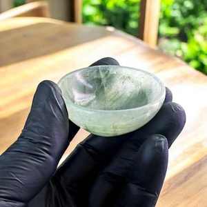 Cuenco verde de Aventurina Piedra de energía de cristal curativo natural Producto único elaborado en otra categoría de artesanías de cristal - Product Image 2