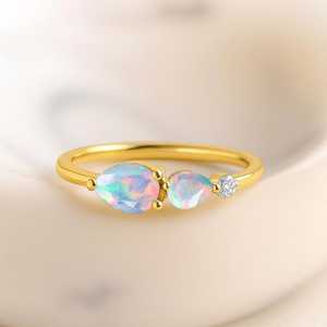 Ópalo de fuego etíope Tres piedras preciosas Anillo de declaración de ópalo apilable Plata de Ley 925 Chapado en oro de 14 quilates Regalo de joyería delicada - Product Image 5