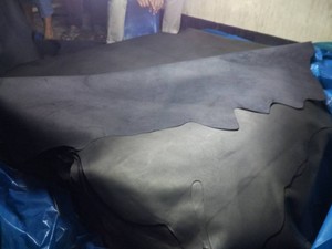 หนังวัวที่มีความทนทานสูงซ่อนสำหรับวัตถุประสงค์ต่างๆ-สำหรับอานม้าเบาะเฟอร์นิเจอร์กระเป๋าแฟชั่นรองเท้า) - Product Image 2