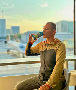 Agua de coco Premium Lata de 500ml (enlatada) Venta caliente OEM ODM Personalización Precio al por mayor Muestra gratis disponible - Product Image 5