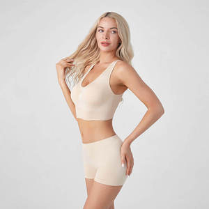 Soutien-gorge de sport pour femme avec dentelle Taille riche Bralette à enfiler sans fil personnalisée pour un confort ultime Soutien-gorge de sport respirant Pakistan - Product Image 2