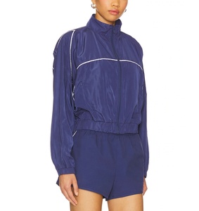 Chaqueta cortavientos ligera para mujer Cremallera deportiva Frontal Impermeable Transpirable Bordado de rayas - Product Image 5