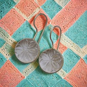 Pendiente de plata esterlina con piedras preciosas de diseño floral, joyería de moda chapada en oro para fiestas, bodas, estilo moderno, precio al por mayor - Product Image 2