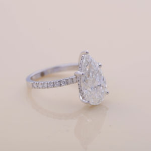 Anillo de Compromiso con Diamante Cultivado en Laboratorio de Corte Marquesa de 5.03CT, Oro Blanco, Rosa y Amarillo de 14K, Banda Pavé, Anillo Nupcial - Product Image 2