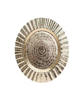 Assiettes de présentation modernes en or plaqué laiton avec design gravé Nouveau design de décoration Plat standard à vendre - Product Image 6