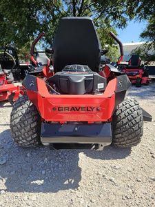 เครื่องตัดหญ้าแบบ Zero Turn รุ่น Premium Gravely ZTX 48 สำหรับงานอุตสาหกรรม พร้อมถังเก็บหญ้า เหมาะสำหรับการดูแลรักษาพื้นที่ในสวน บ้านพักอาศัย และธุรกิจจัดสวน - Product Image 4