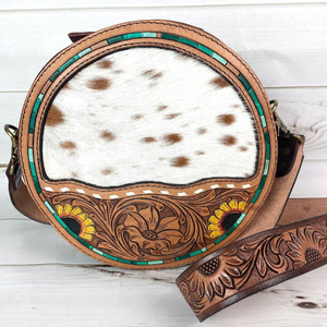 Poils en peau de vache florale occidentale de qualité supérieure sur sac à bandoulière de luxe pour femmes avec conception florale et solitaire usinée à la main prêt à stocker des sacs - Product Image 1