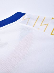 Maillots de football personnalisés de haute qualité par sublimation, respirants, légers, antibactériens, col en V, unisexes, imprimés, à manches courtes - Product Image 5