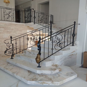 Rampe d'escalier intérieur de luxe en fer enduit de poudre du Vietnam avec style artistique et pièces structurelles solides - Product Image 3