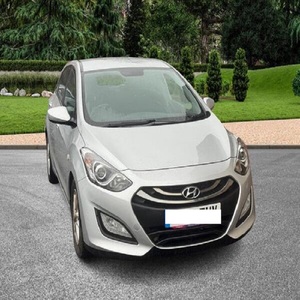 HYUNDAI I20 2013 USADO, Volante a la Izquierda/Derecha - Product Image 1